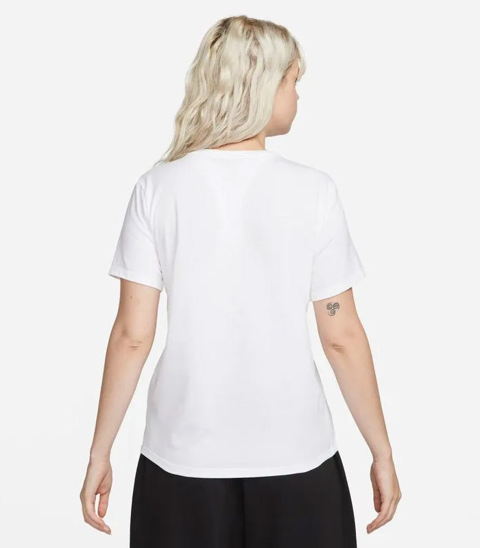 Polera Nike  Sportswear Club  DX7902-100