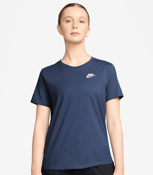 Polera Nike  Sportswear Club Essentials  DX7902-461