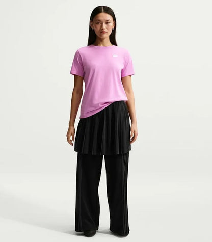 Polera Nike  Sportswear Club Essentials  DX7902-503