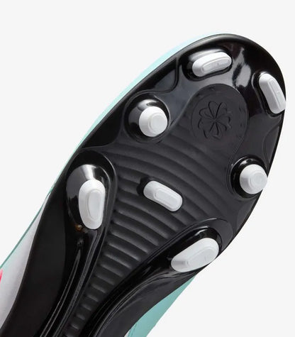 Zapatos de Fútbol Nike  Phantom Luna II Club FG/MG  FJ2558-300