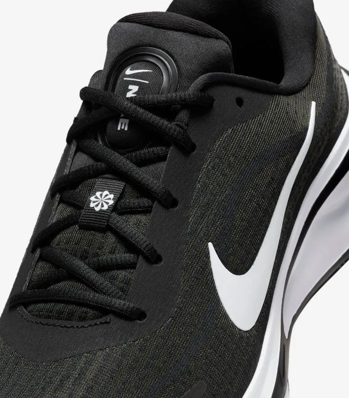 Zapatilla Nike  Journey Run  FN0228-001
