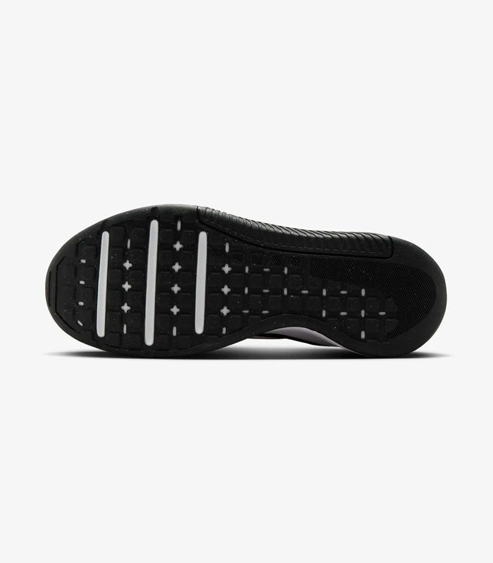 Zapatilla Nike  MC Trainer 3  FQ1831-001