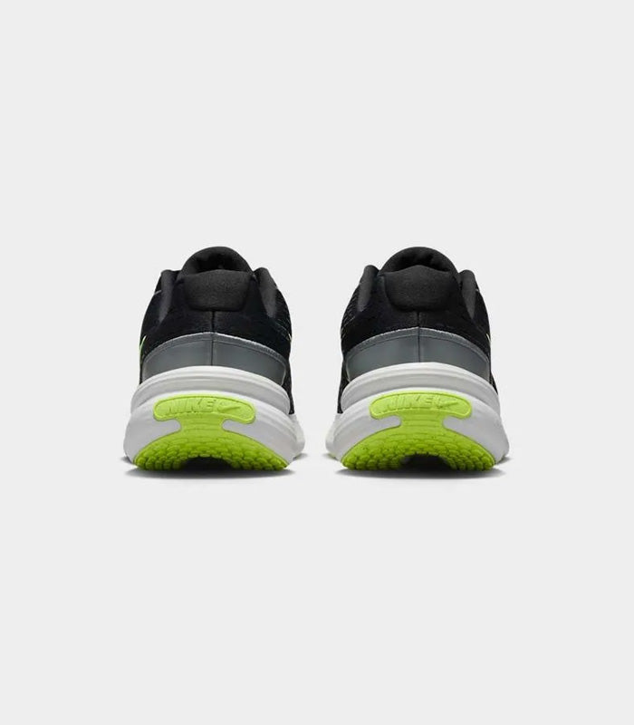 Zapatilla Nike  Uplift SC  IB2765-009