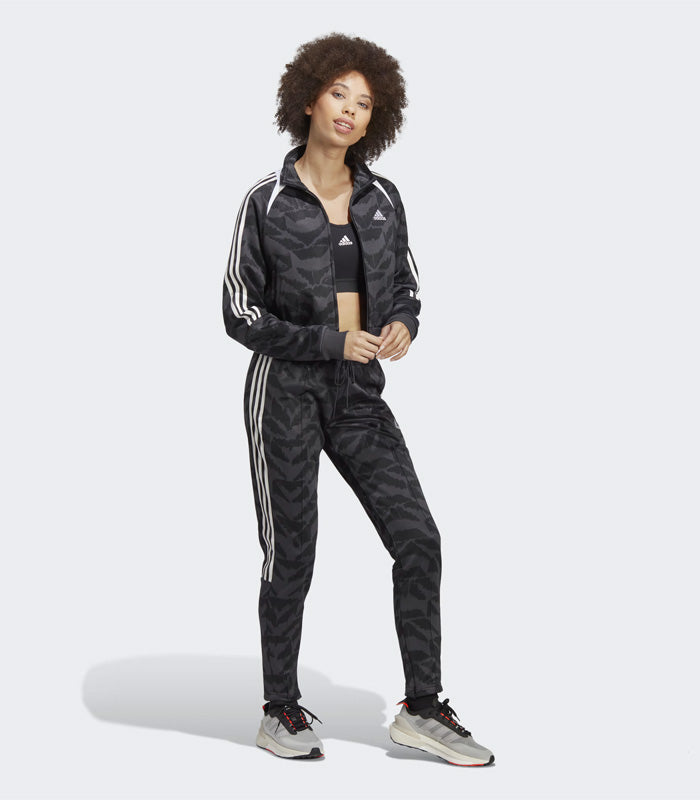Chaqueta Adidas Tiro Suit Up Lifestyle  IC6649