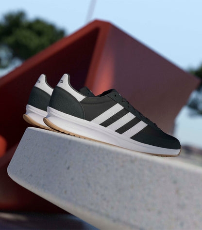 Zapatillas Adidas  Run 72 2.0  IH8585