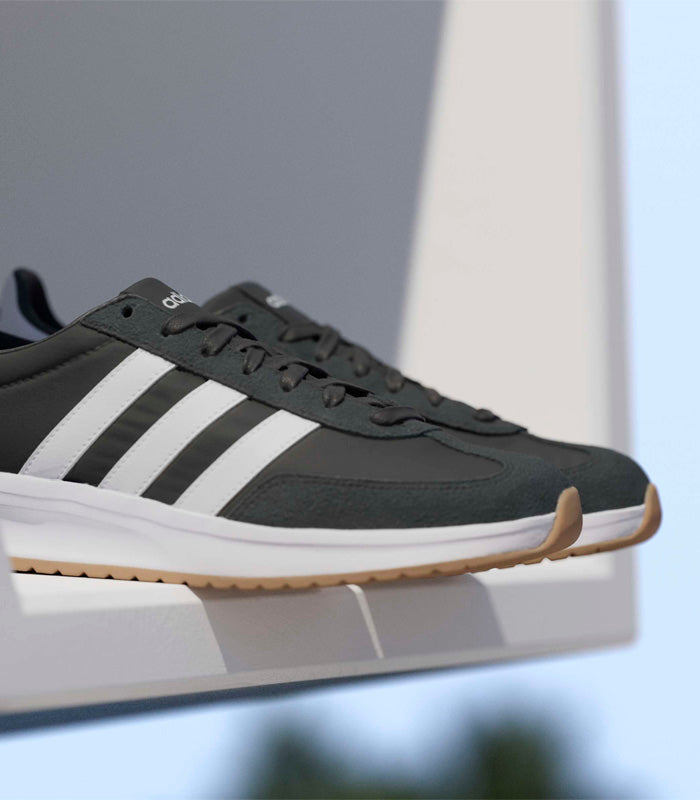 Zapatillas Adidas  Run 72 2.0  IH8585