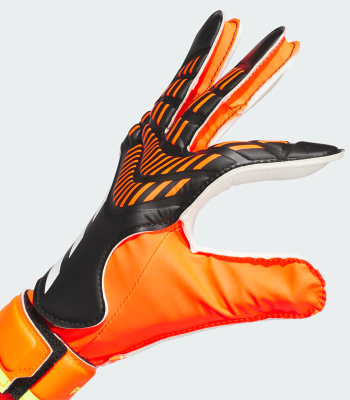 Guante Arquero Adidas  Predator  IQ4027