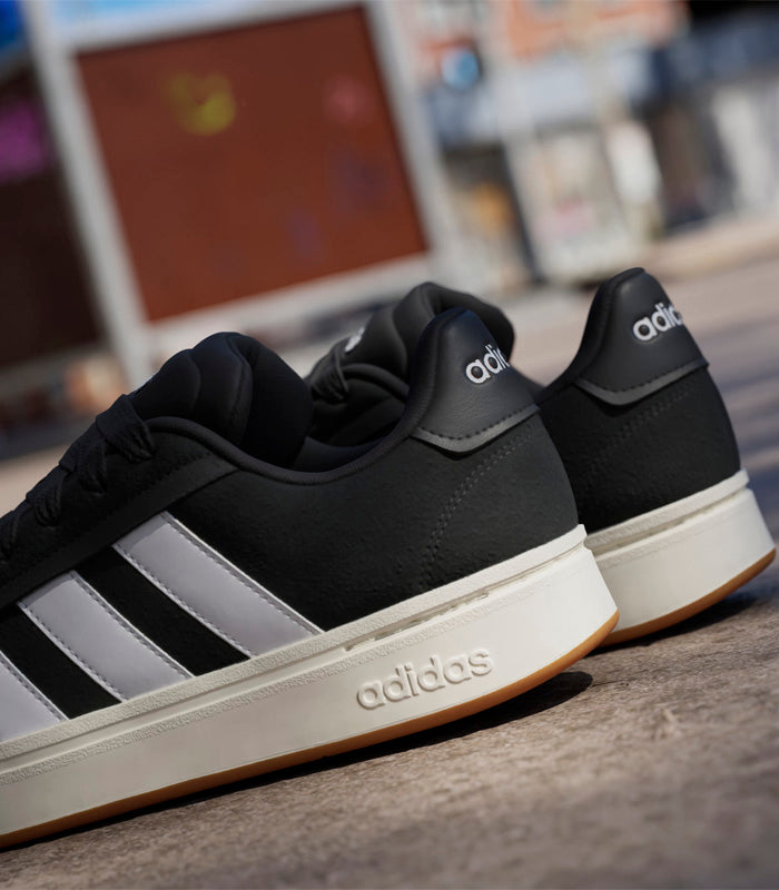 Zapatillas Adidas   Grand Court Alpha 00s  JR0543